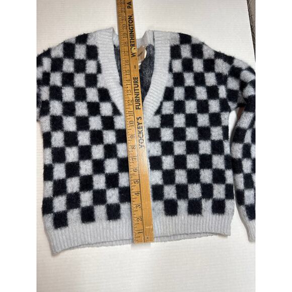 Industry Black White Checkered Fluffy Knit Button Up Cardigan Womens Size XS - Picture 6 of 7